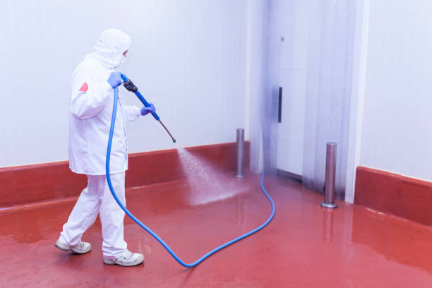 Best Animal Enclosure Cleaning  in El Dorado Hills, CA